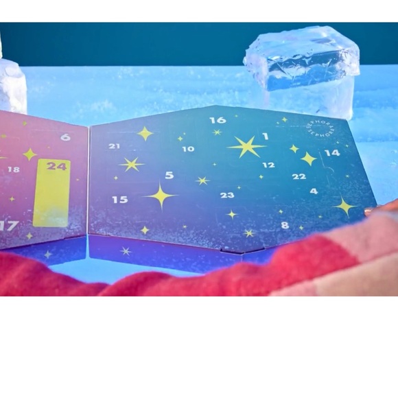 Sephora Moving Lights 2024 Advent Calendar - Picture 5 of 7